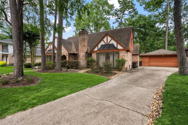 3506 Lost Lake Drive, Houston, TX 77339