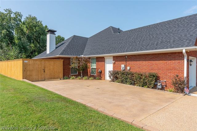 2508 Fianna Way, Fort Smith, AR 72908
