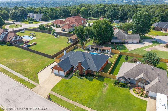 2508 Fianna Way, Fort Smith, AR 72908