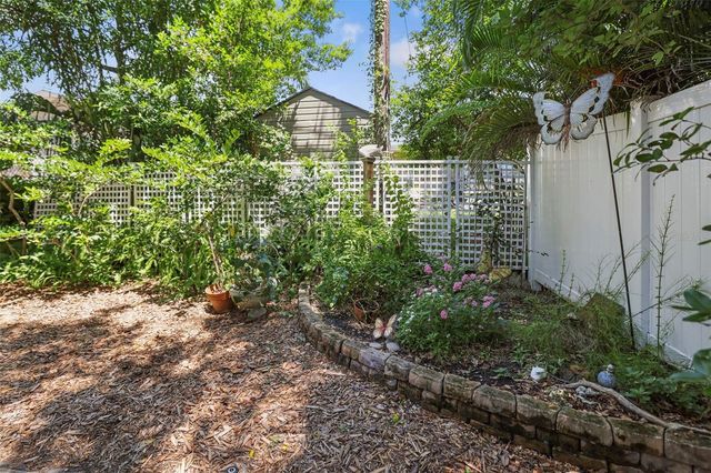 2353 DEMARET DRIVE, Dunedin, FL 34698