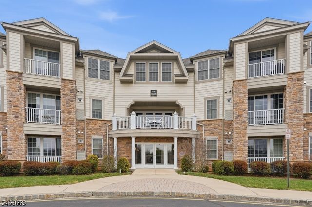 373 Victoria Drive, Bridgewater Twp., NJ 08807