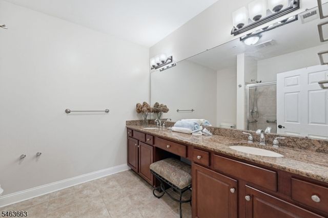373 Victoria Drive, Bridgewater Twp., NJ 08807