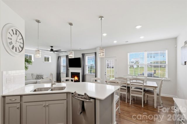 7720 Sea Turtle Way, Lancaster, SC 29720