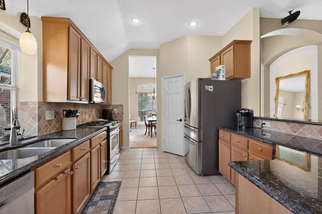 2409 Saddlehorn Drive, Mesquite, TX 75181