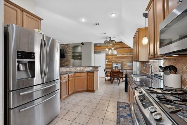 2409 Saddlehorn Drive, Mesquite, TX 75181