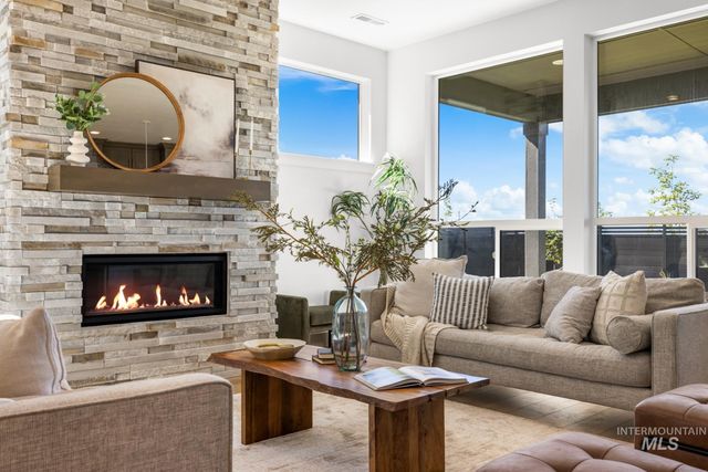 6668 N Wonder Ave Rouge-A, Meridian, ID 83646