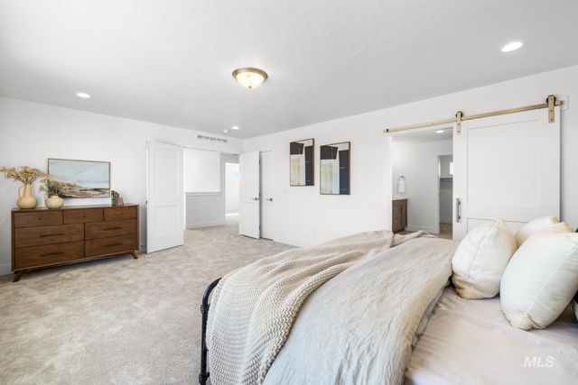 6668 N Wonder Ave Rouge-A, Meridian, ID 83646