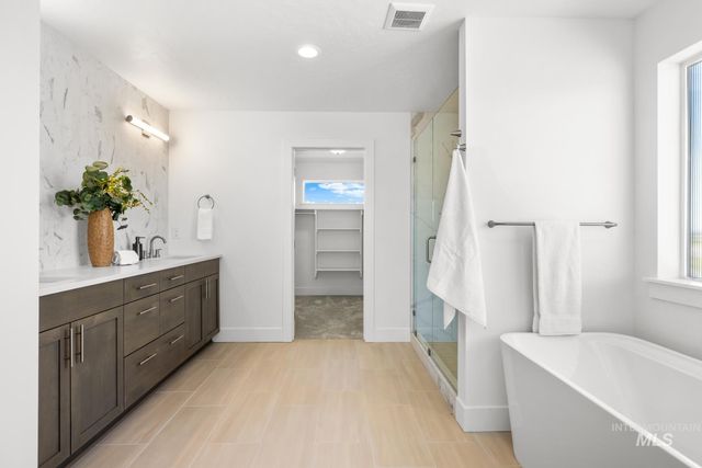 6668 N Wonder Ave Rouge-A, Meridian, ID 83646