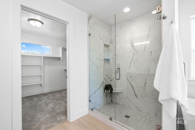 6668 N Wonder Ave Rouge-A, Meridian, ID 83646