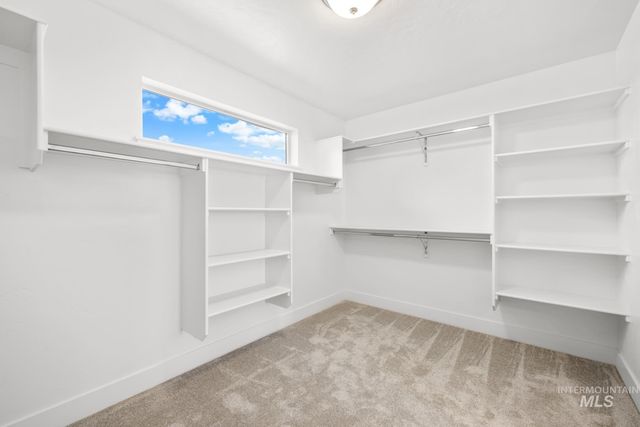 6668 N Wonder Ave Rouge-A, Meridian, ID 83646