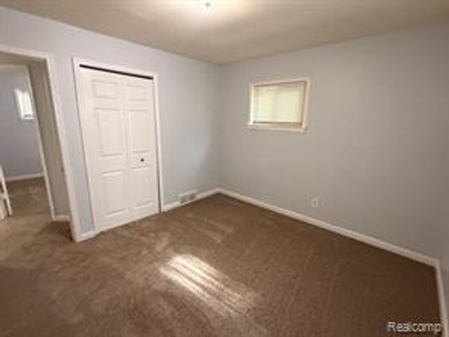 415 Martin Luther King Jr Boulevard, Pontiac, MI 48342