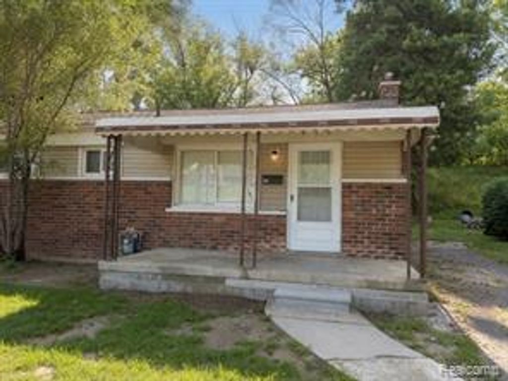 415 Martin Luther King Jr Boulevard, Pontiac, MI 48342
