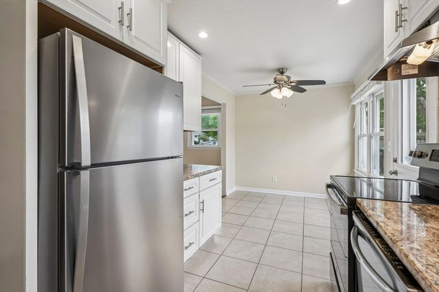 120 E RUTHERFORD, Newark, DE 19713