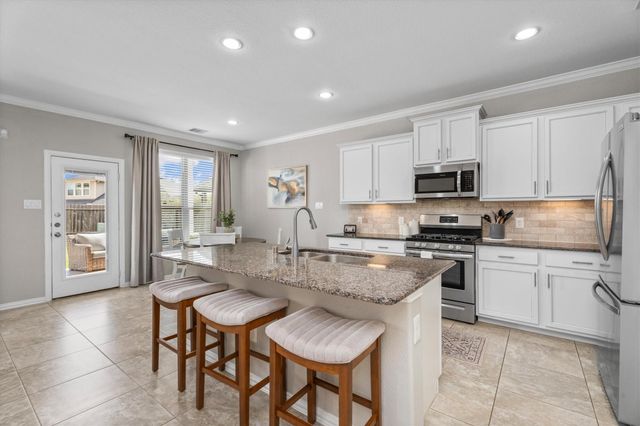 3869 Oakmist Bend Lane, Spring, TX 77386