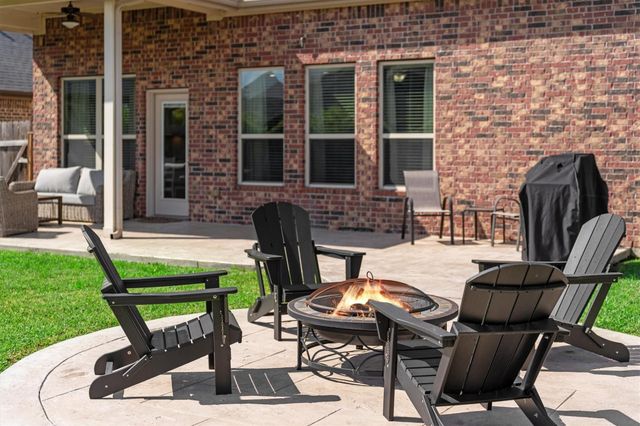 3869 Oakmist Bend Lane, Spring, TX 77386