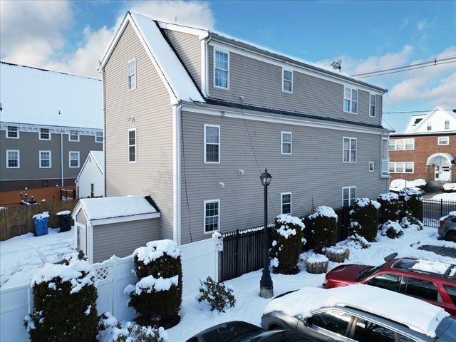 147 South Ave, Whitman, MA 02382