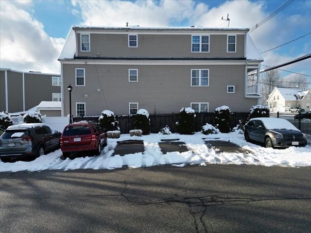 147 South Ave, Whitman, MA 02382