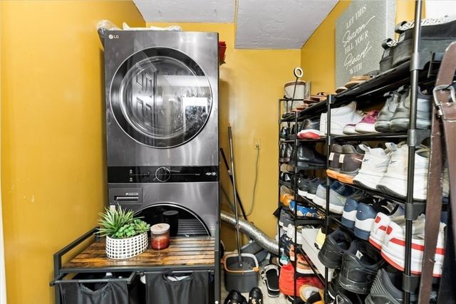 147 South Ave, Whitman, MA 02382