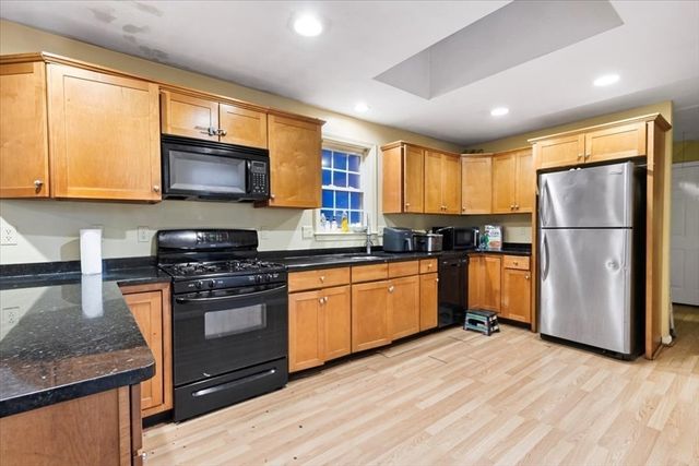 147 South Ave, Whitman, MA 02382