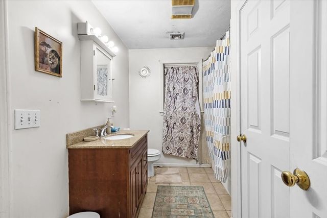 147 South Ave, Whitman, MA 02382