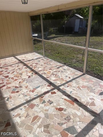 1315 SE 24th AVE, Cape Coral, FL 33990