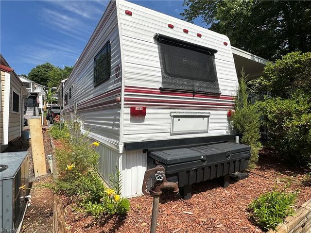 117 Elm Street, New London, NC 28127