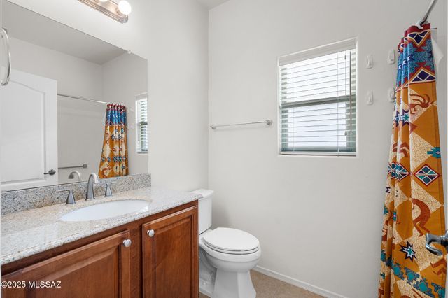 530 W Royal Troon Place, Green Valley, AZ 85614