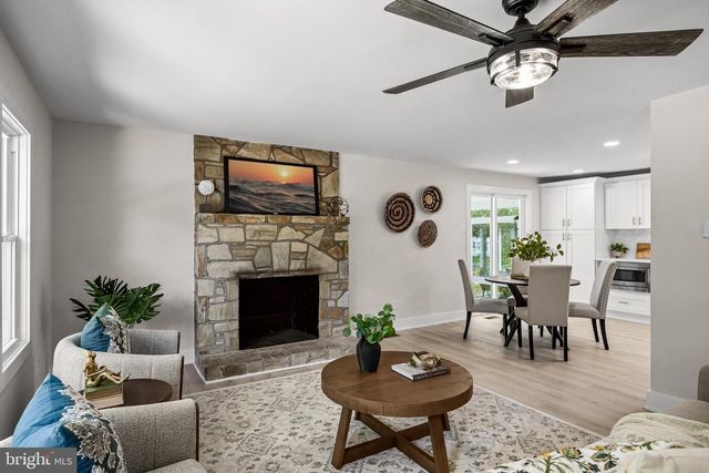 22 HAINES AVE, Medford, NJ 08055