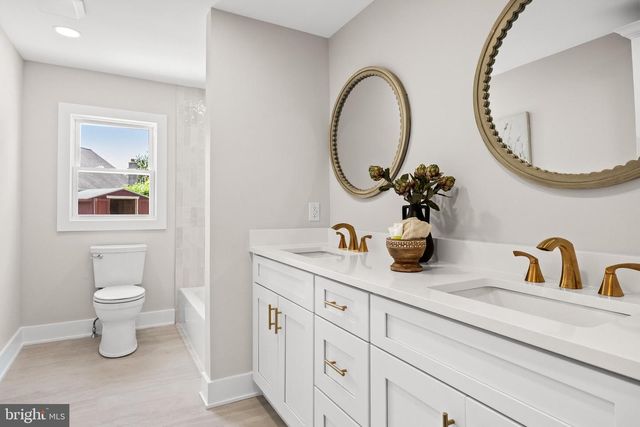 22 HAINES AVE, Medford, NJ 08055