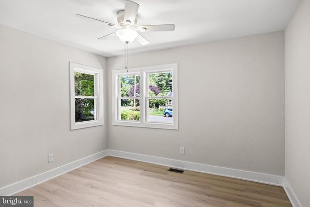 22 HAINES AVE, Medford, NJ 08055
