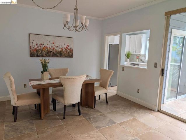 429 Cork Harbour CIR APT G, Redwood City, CA 94065