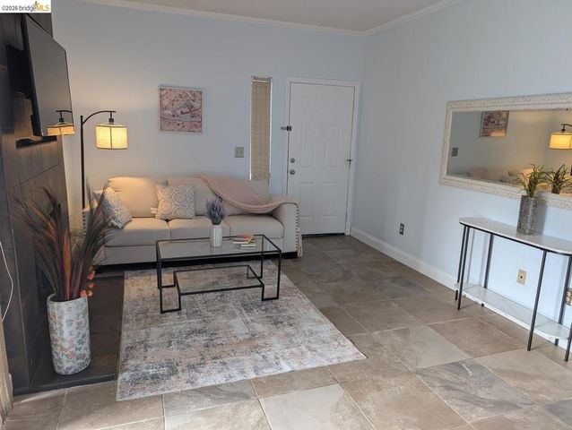 429 Cork Harbour CIR APT G, Redwood City, CA 94065