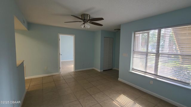 1600 Big Tree Rd Unit A2, Daytona Beach, FL 32119