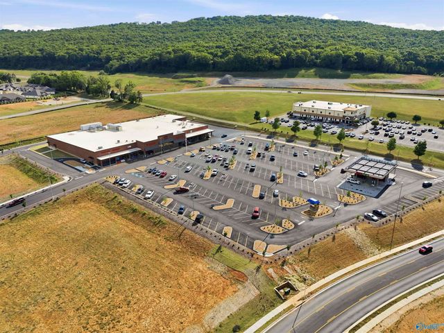 131 Bridgestone Drive NE, Huntsville, AL 35811