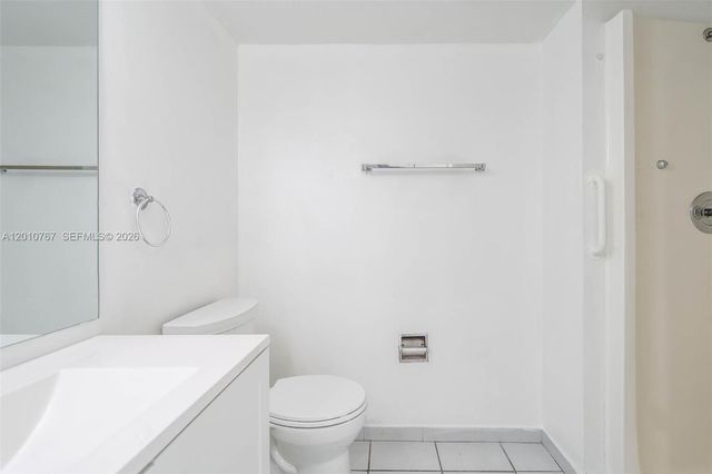 9431 Fontainebleau Blvd 112, Miami, FL 33172