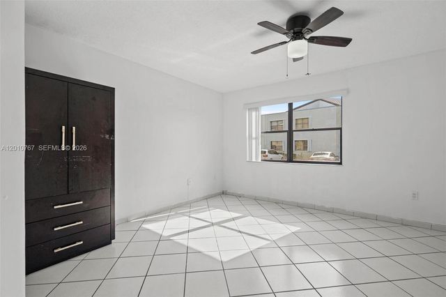 9431 Fontainebleau Blvd 112, Miami, FL 33172