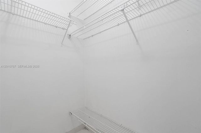 9431 Fontainebleau Blvd 112, Miami, FL 33172