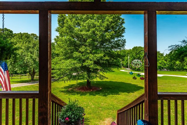 118B Moonlight Dr, Gallatin, TN 37066