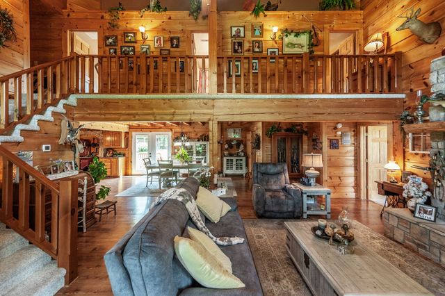 118B Moonlight Dr, Gallatin, TN 37066