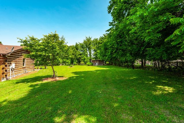 118B Moonlight Dr, Gallatin, TN 37066