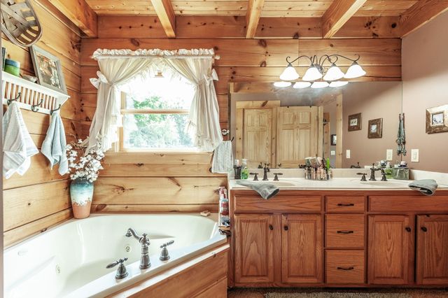 118B Moonlight Dr, Gallatin, TN 37066