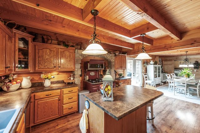 118B Moonlight Dr, Gallatin, TN 37066
