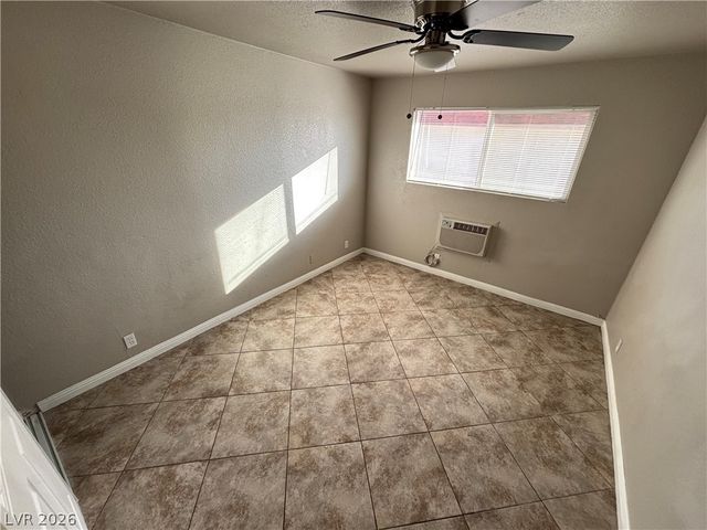 5320 Swenson Street 58A, Las Vegas, NV 89119