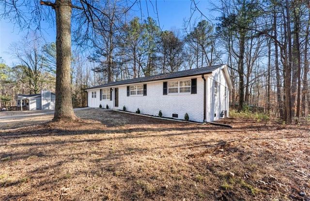 4975 Springbrook Drive, Douglasville, GA 30135