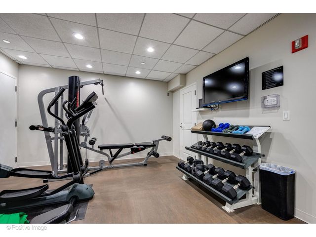 60 W Erie Street 601, Chicago, IL 60654