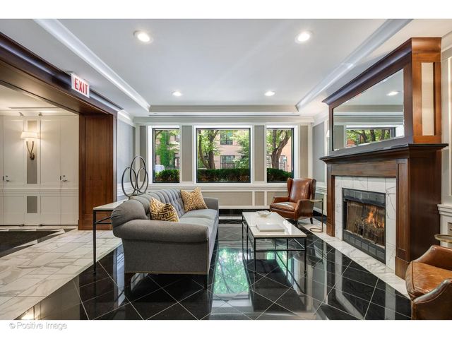 60 W Erie Street 601, Chicago, IL 60654