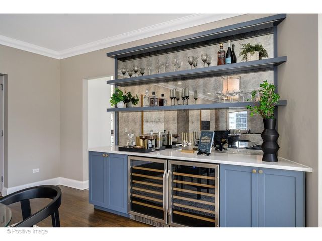 60 W Erie Street 601, Chicago, IL 60654