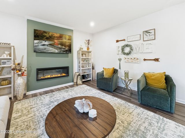 138 Sunflower Blvd, Mt Washington, KY 40047