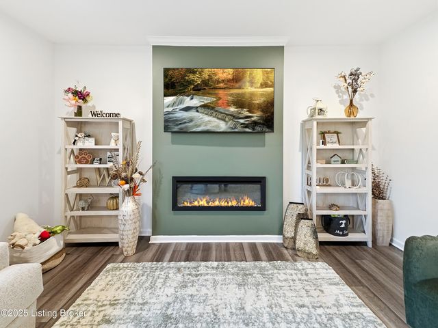 138 Sunflower Blvd, Mt Washington, KY 40047