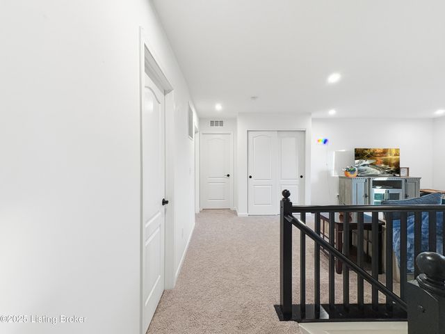 138 Sunflower Blvd, Mt Washington, KY 40047